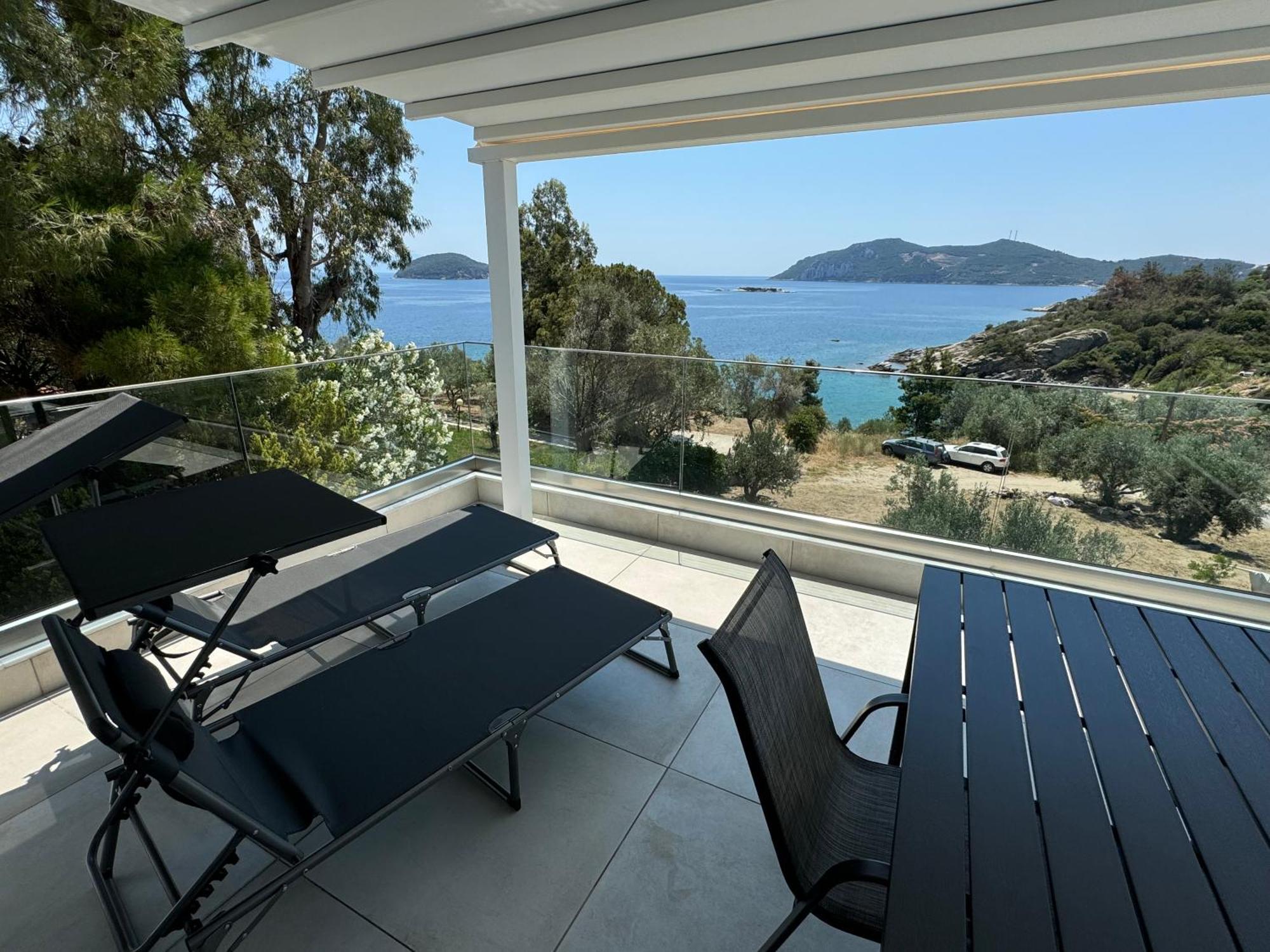 Acra Melia Apartment Palaiontsiflikion Exterior photo